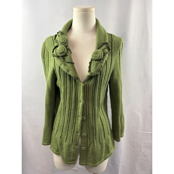 Cabi Green Knit Cardigan Sweater M Floral Crochet Detail Button Front 100% Cotto - Picture 2 of 7